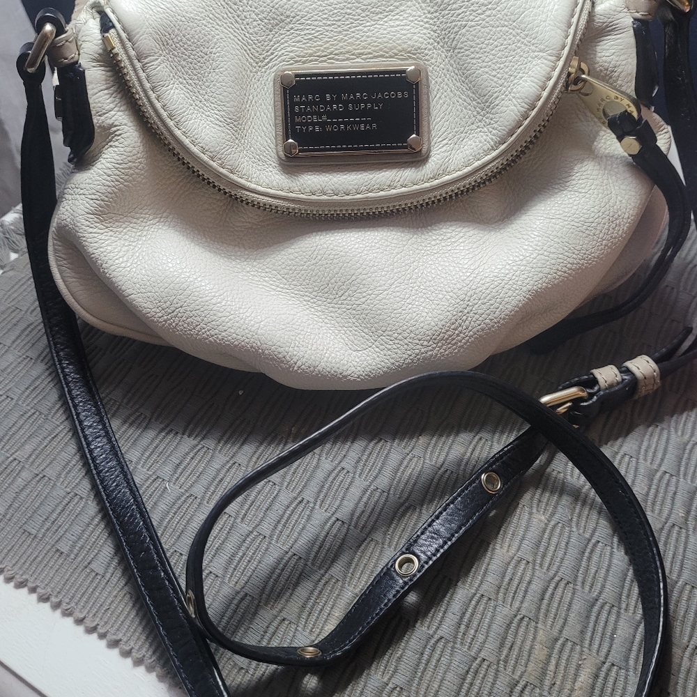 Mark Jacobs Natasha Crossbody Leather Bag